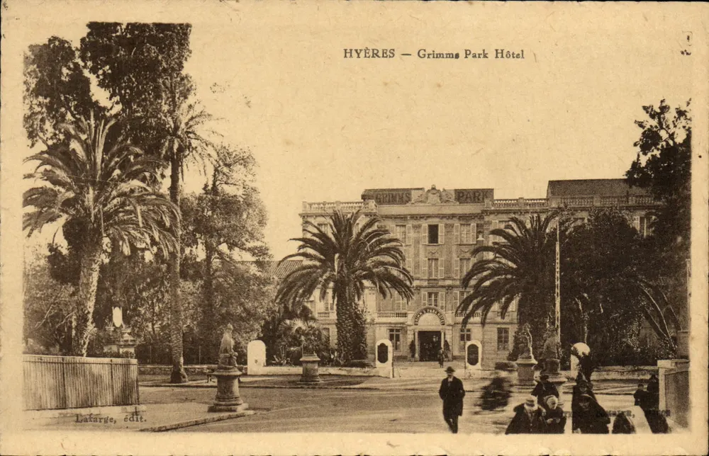 Hyères — Grimms Park Hotel — Lafarge, editor - Frente