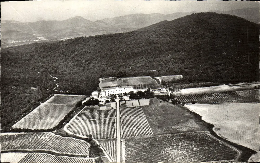 La Navarre - La Crau (Var) — Luftaufnahme — Französische Fotografie Jacques Robert - Vorderseite