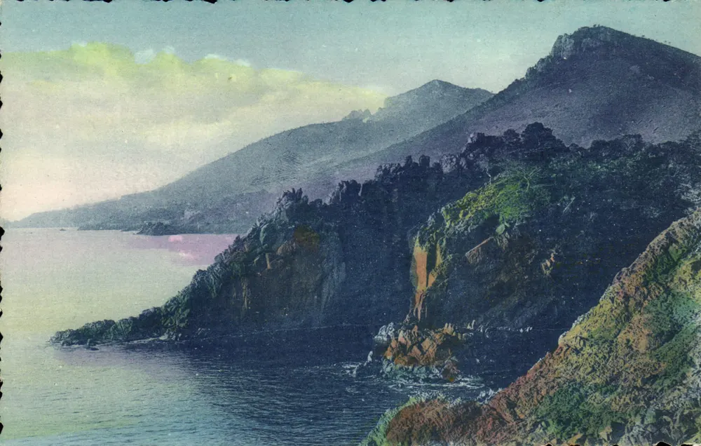 Les Rochers du Trayas — vista da costa — editado pela Agência Nacional de Viagens - Frente