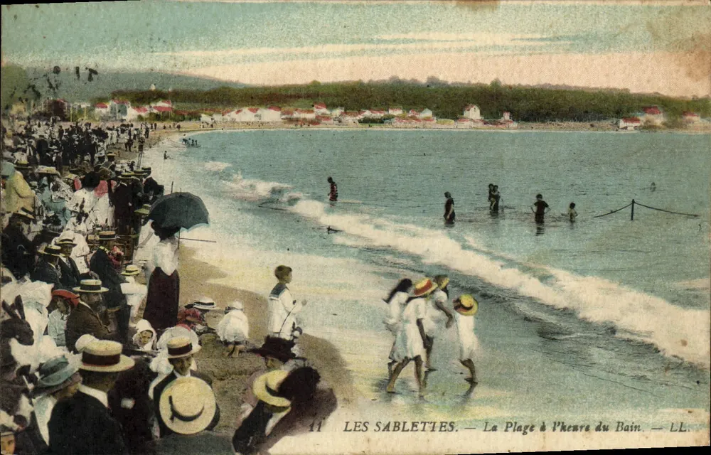 Les Sablières — A Praia na Hora do Banho — LL - Frente