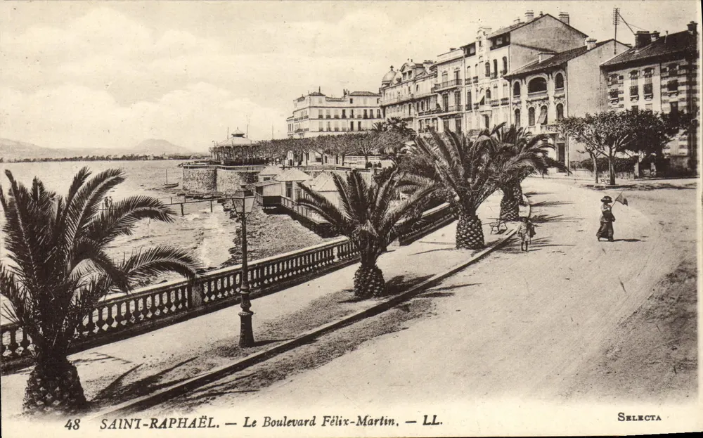 Saint-Raphaël — O Boulevard Félix-Martin — Selecta - Frente