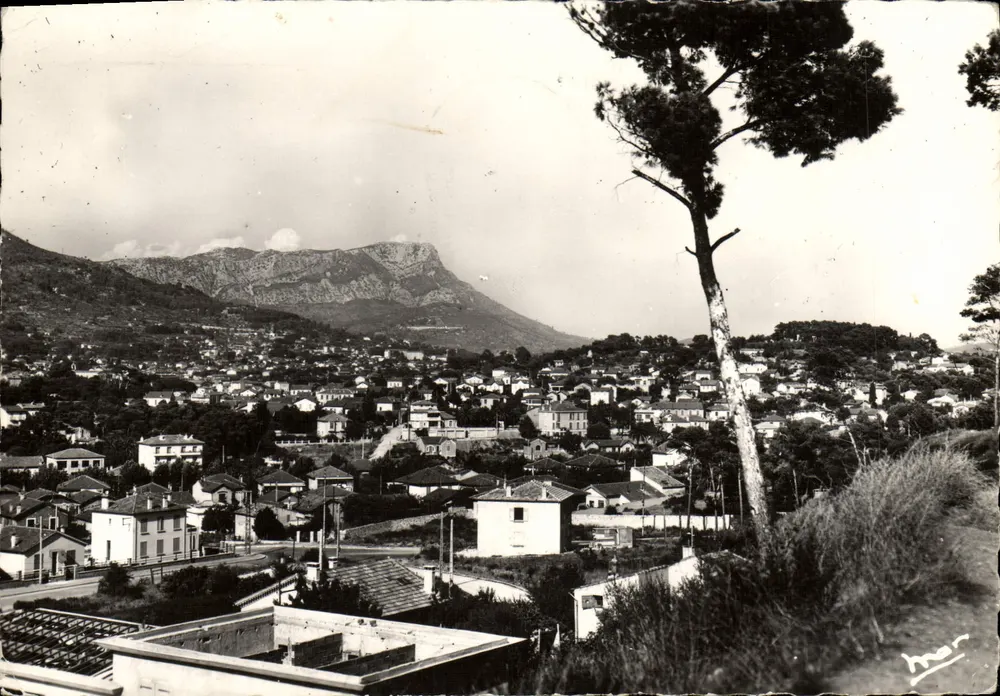 Vista de Toulon-sur-Mer — A Costa do Azul — editor Les Édifiants « Mar » - Frente