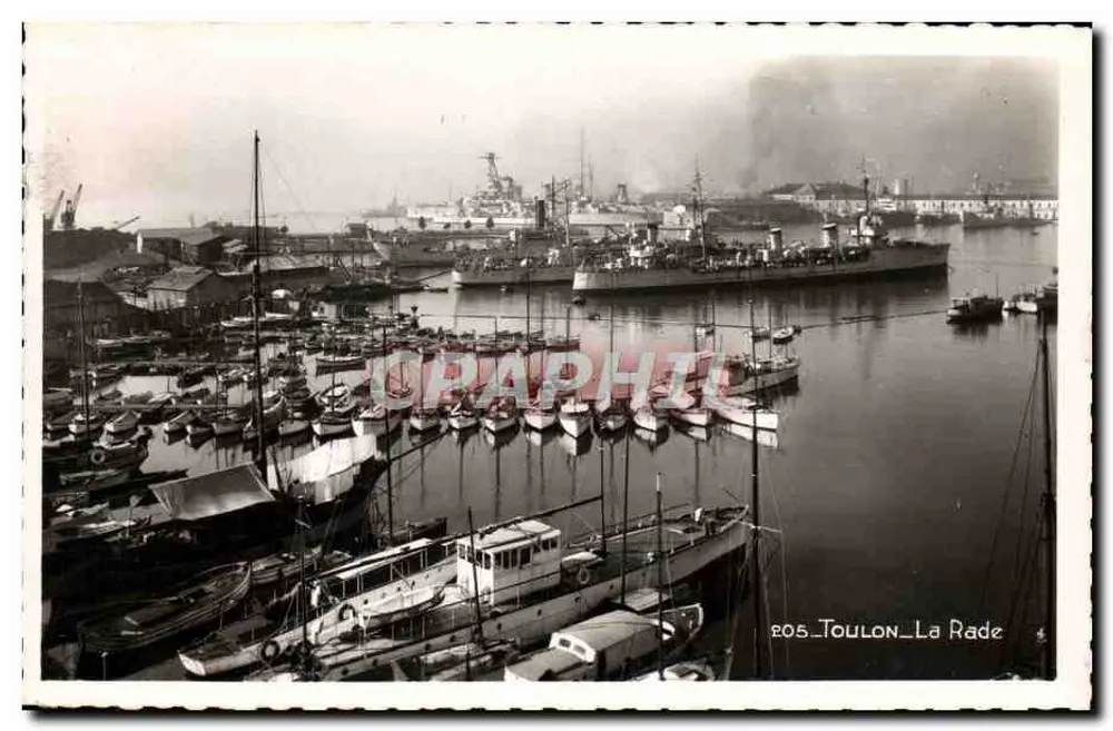 Toulon - A Baía — vista do porto com navios e barcos — Ed. Bouvet, n° 205 - Frente