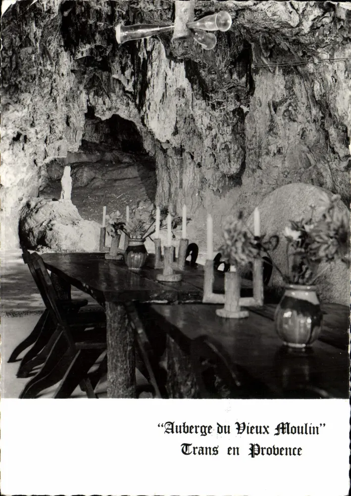 Auberge du Vieux Moulin — salle à manger dans une grotte — éditeur C. LAMBERT - Vorderseite
