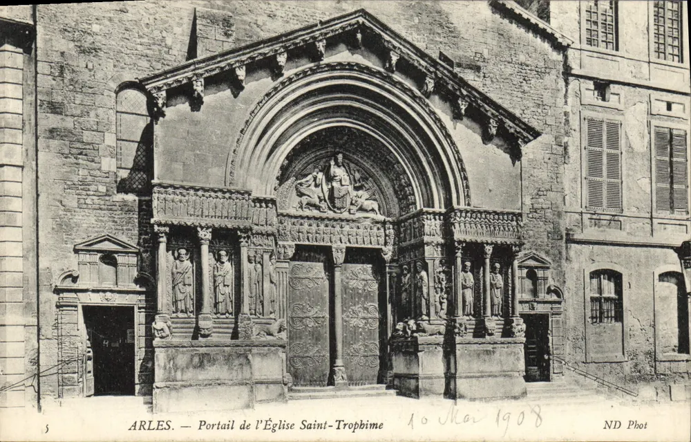 Arles — Tor der Kirche Saint-Trophime — ND Phot - Vorderseite