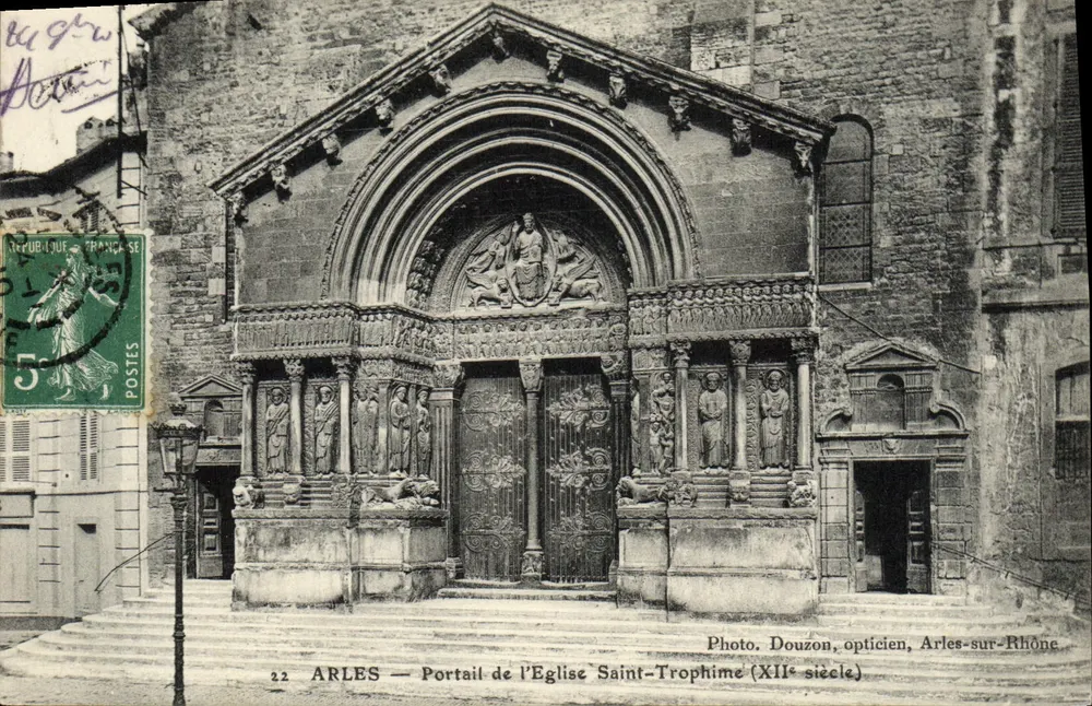Arles — Portal der Kirche Saint-Trophime (12. Jahrhundert) — Photo Douzoun, Optiker, Arles-sur-Rhône - Vorderseite
