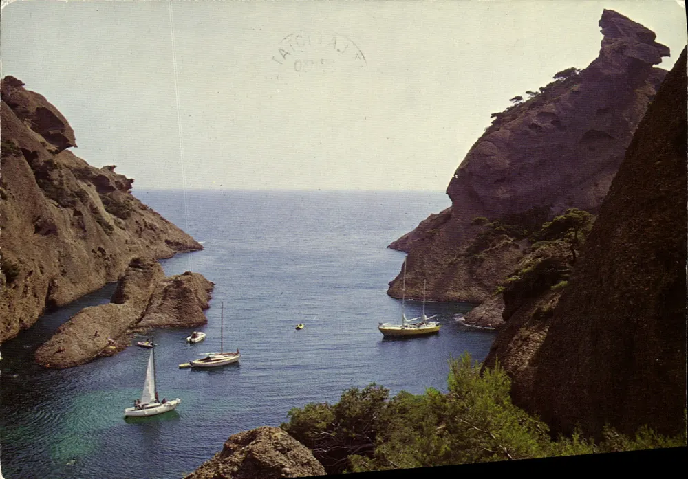 Calanque de Figuerolles und der Bec de l'Aigle — editions de France, Nr. 22904 - Vorderseite