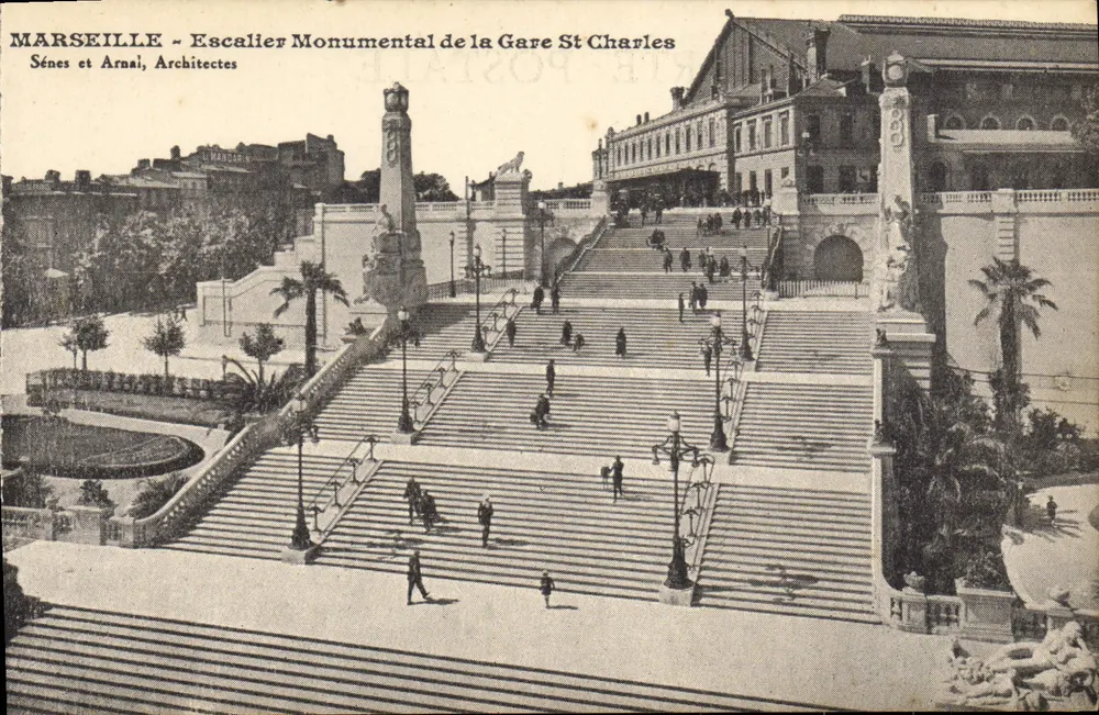 Marseille - Monumentale Treppe der Bahnhof Saint-Charles — Sénès und Arnal, Architekten - Vorderseite