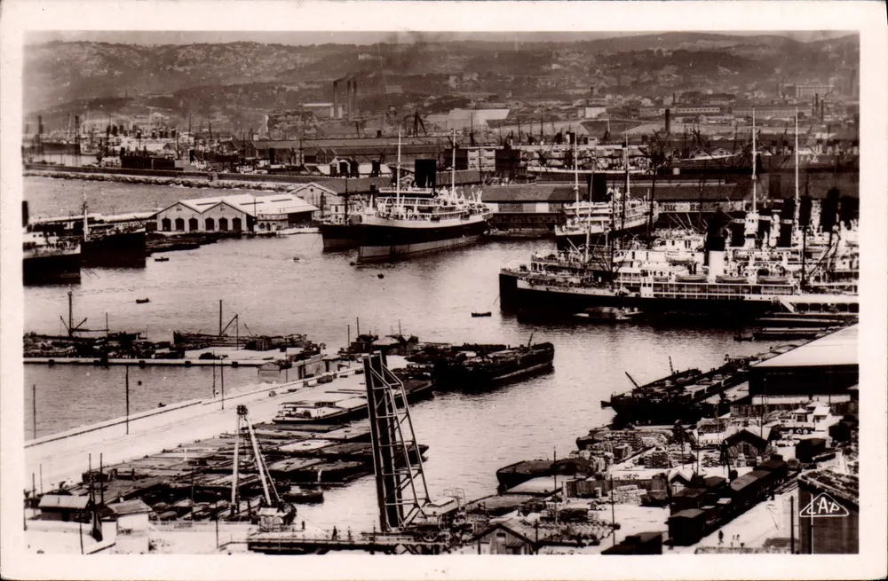 Port de Marseille — Bassin de la Joliette — éditeur L'AD - Recto
