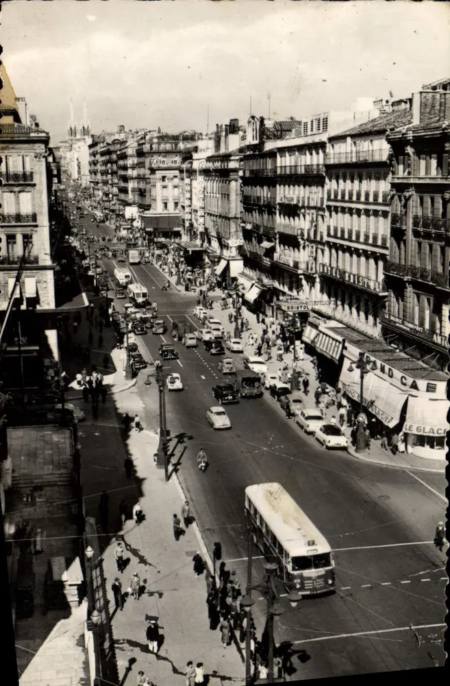 Vista aérea da rue de Marseille — Marseille — editor Laro Photo - Frente