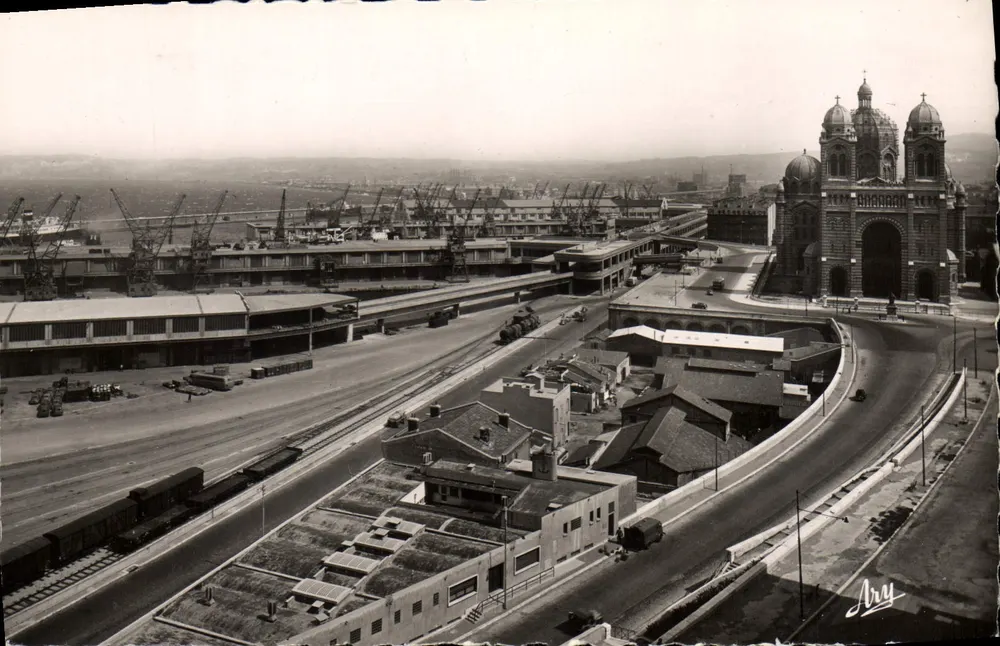Die Kathedrale und die Bassins von Joliette — Marseille — Edition Tardy - Vorderseite