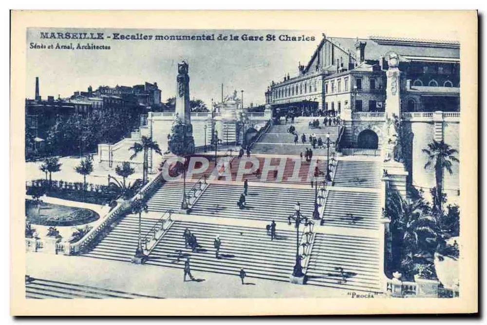 Marseille - Monumentale Treppe der Gare St Charles — Sénès und Arnal, Architekten - Vorderseite