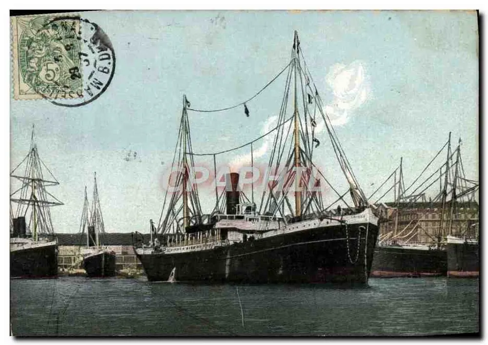 Porto de Brest — Vista de navios a vapor — Editor AQUA-PHOTO L.V. & CH - Frente