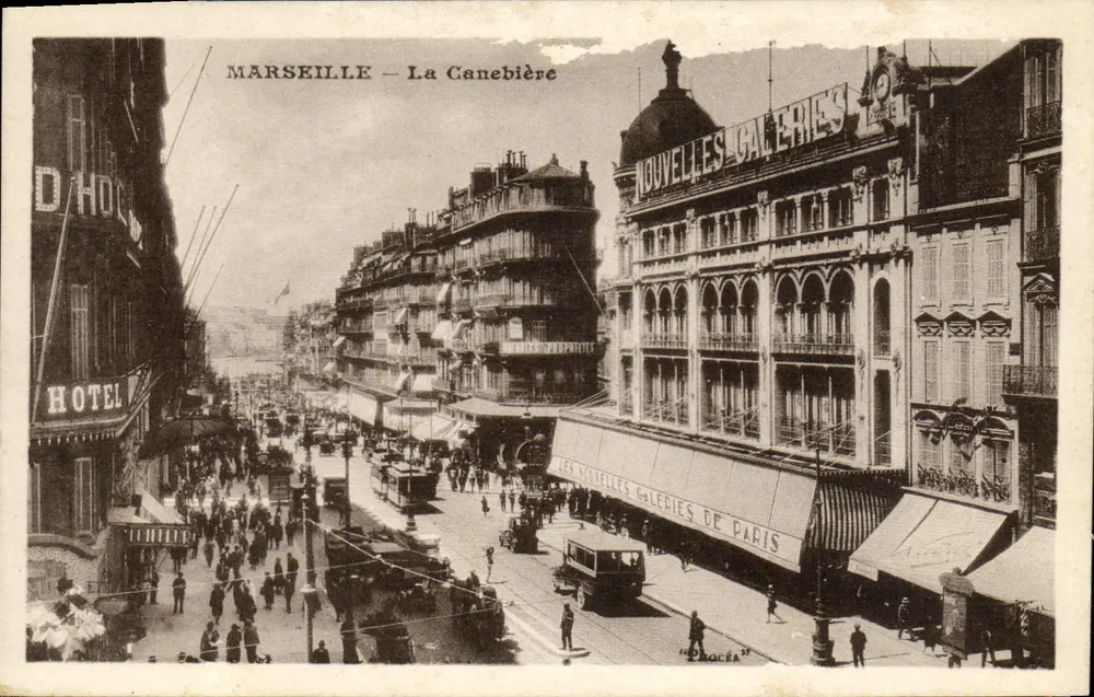 Marseille — A Rua La Canebière — Editor: C. Paphil - Frente
