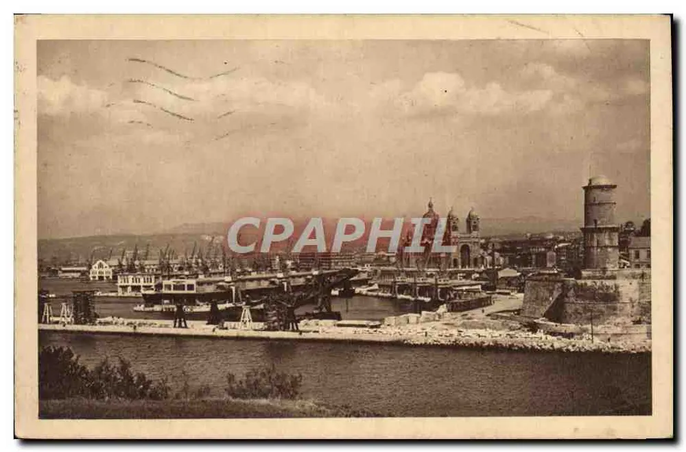 Bassins de la Joliette — vue du port avec édifice religieux et tour — éditeur MARSEILLE - Bassins de la Joliette - Vorderseite