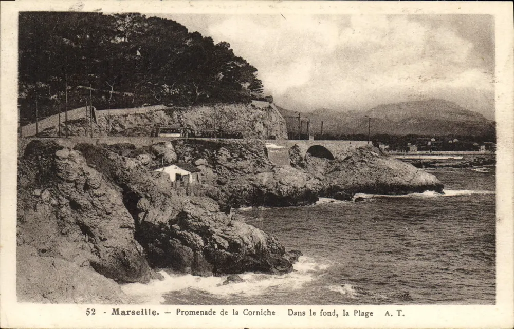 Marseille — Promenade de la Corniche — Im Hintergrund, die Strände — A.T. — n°52 - Vorderseite