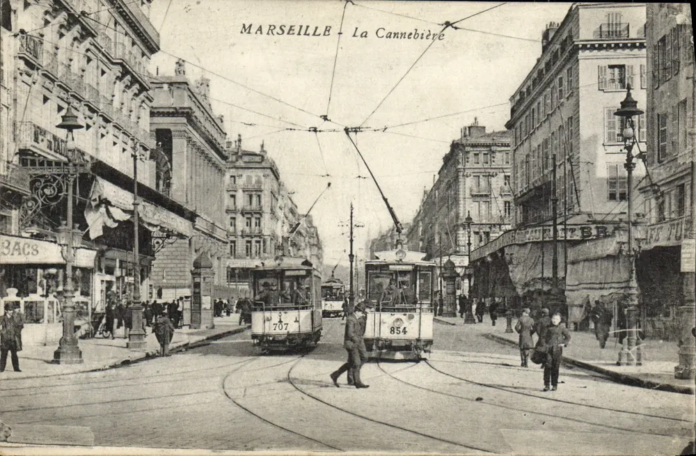 Marselha - A Cannebière — trilhos n°707 e 854 — editor não identificado - Frente