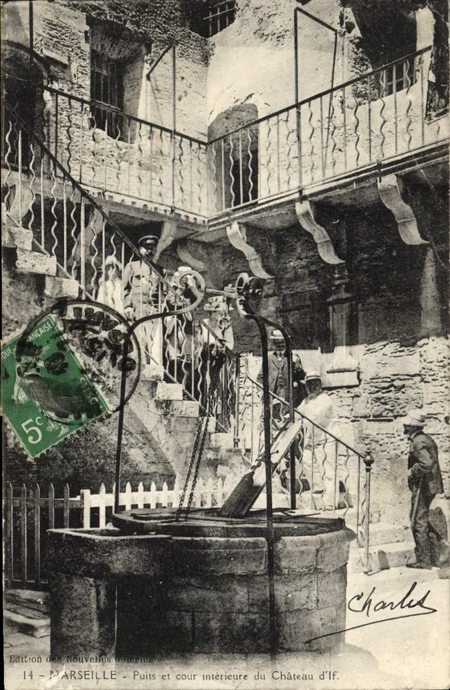 Marseille - Puits et cour intérieure du Château d'If — Édition des Nouvelles Géneries, n°14 - Vorderseite