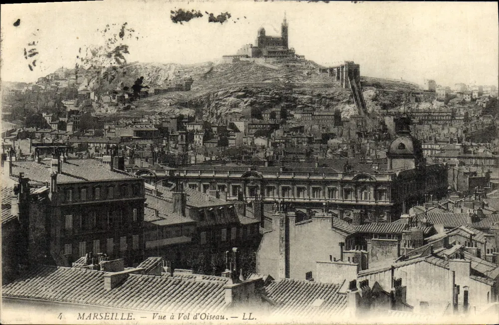 Marseille — Vista aérea — LL. n°4 - Frente