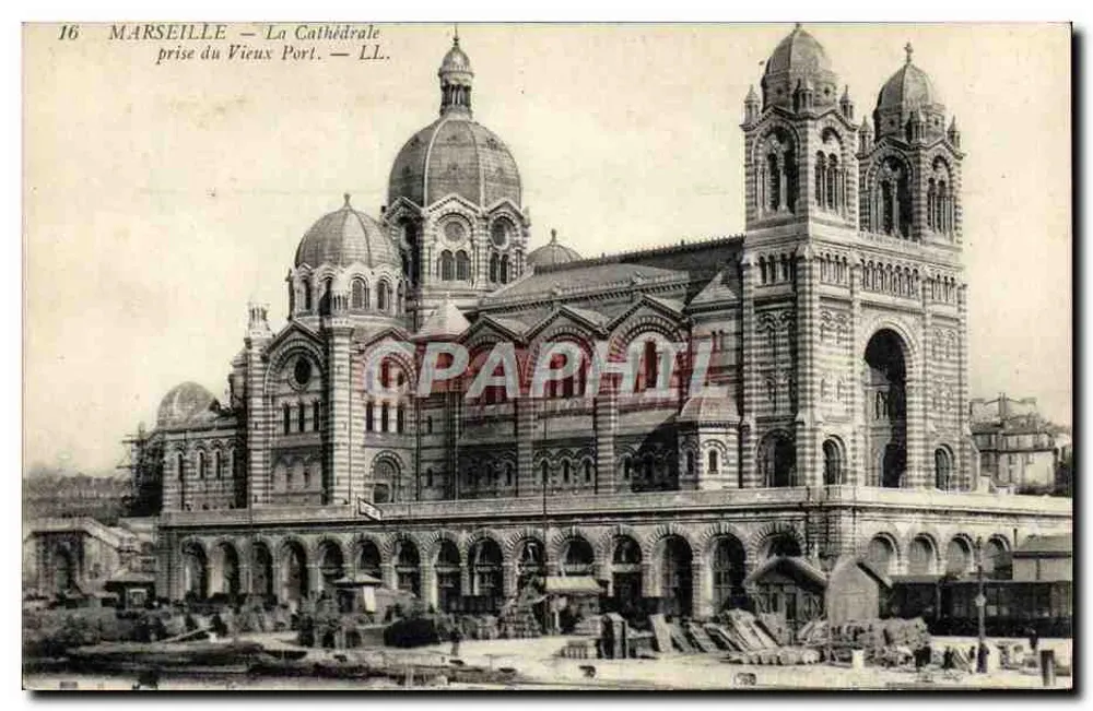 Marseille — Die Kathedrale vom Vieux Port — LL. — Nr. 16 - Vorderseite