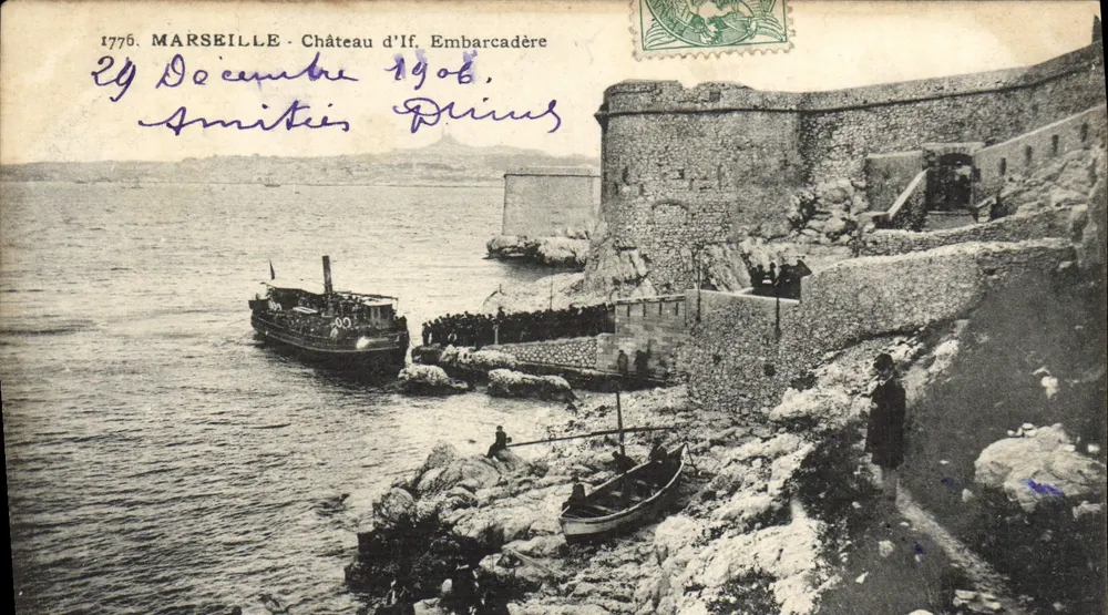 Marseille - Castelo de If. Embarcadouro — Bilhete postal antigo n°1776, editor não identificado - Frente