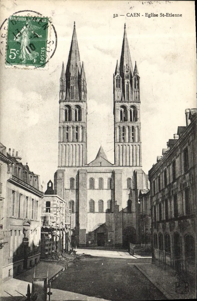 Caen — Igreja de São Etienne — Editor P. R. - Frente