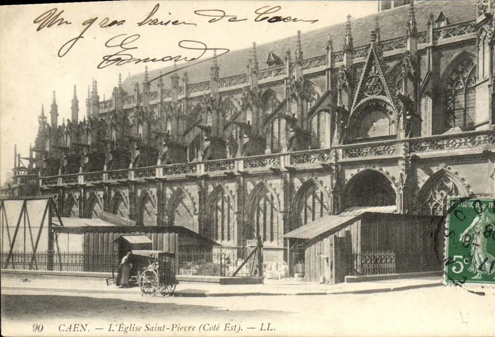 Caen — A Igreja de São Pedro (Lado Leste) — LL. n°90 - Frente