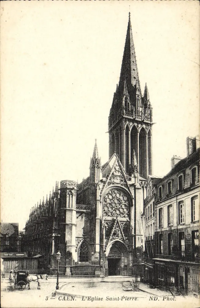 Caen — A Igreja de São Pedro — ND. Phol. - Frente
