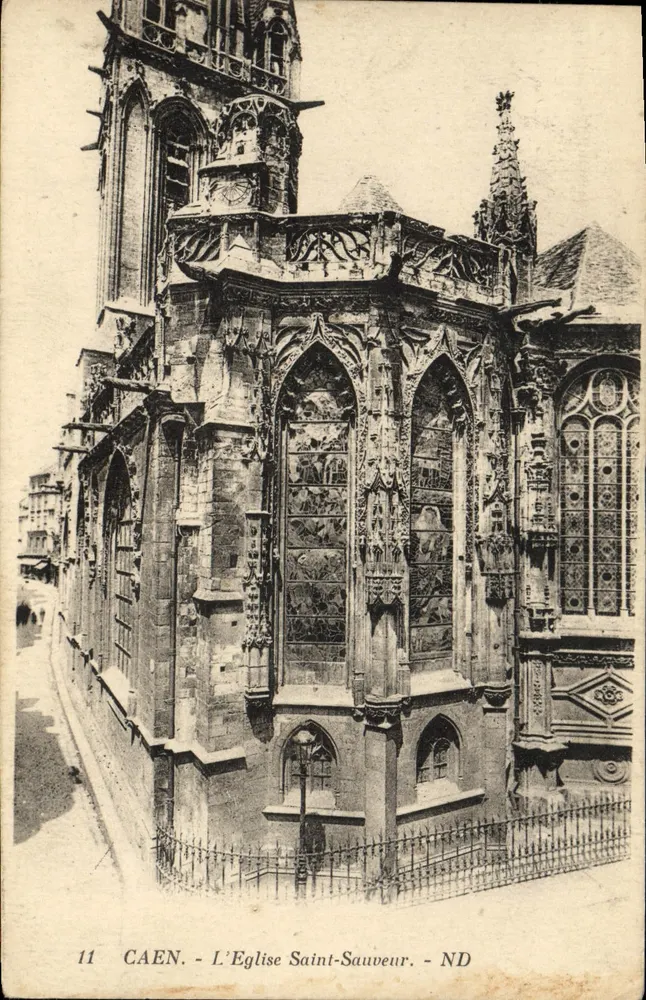 Caen - A Igreja de São Salvador - ND - Frente