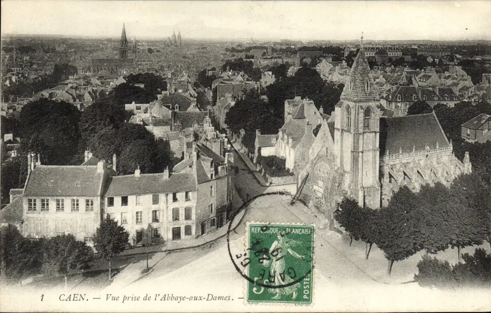 CAEN — Vista tirada da Abadia das Damas — Editor não visível, n° de série 1 - Frente