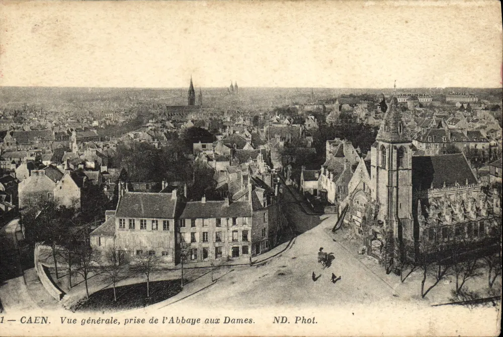 Caen — Allgemeine Ansicht vom Abbey of the Ladies aus — ND. Phot. - Vorderseite