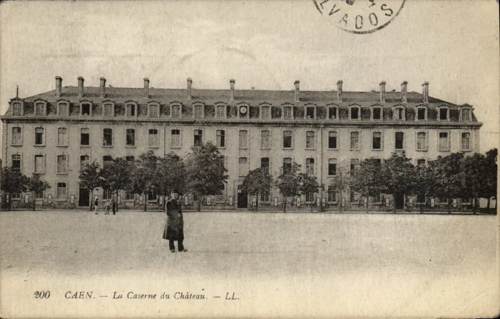 CAEN — A Caserna do Castelo — LL. — n°200 - Frente