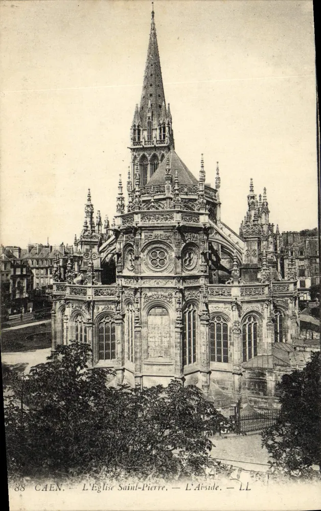 Caen — A Igreja de Saint-Pierre — A Abside — LL - Frente