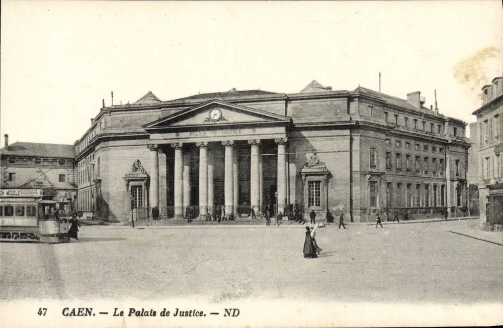 Caen — O Palácio de Justiça — ND - Frente