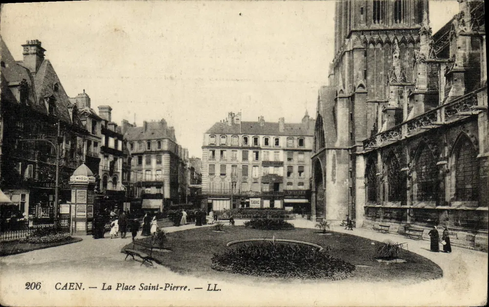 Caen — A Praça São Pedro — LL. n°206 - Frente