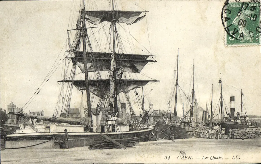 Caen — Les Quais — LL. — Éditeur LL. n° 92 - Frente