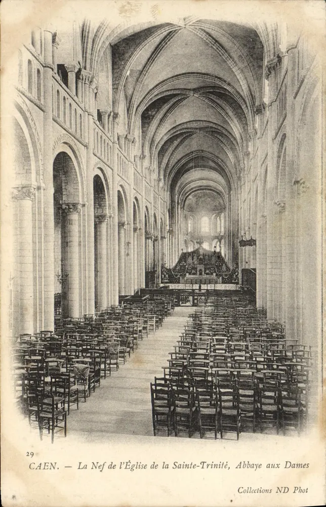CAEN — Die Kirche der Heiligen Dreifaltigkeit, Abbaye aux Dames — Sammlung ND Phot - Vorderseite