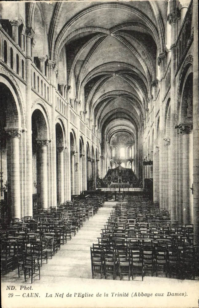 Die Kirche der Dreifaltigkeit (Abtei der Damen) — Caen — ND. Foto n°29 - Vorderseite