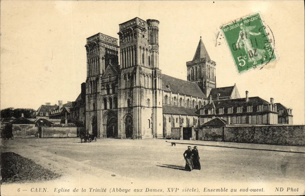 Caen — Igreja da Trindade (Abadia das Senhoras, século XVI) — ND Phot, n°6 - Frente