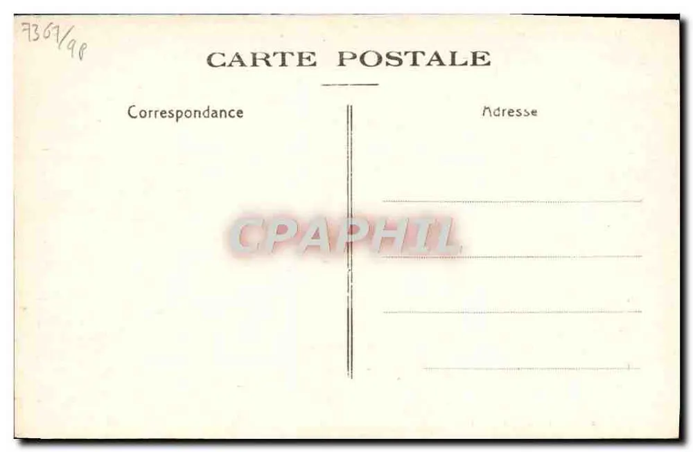 Igreja da Trindade — Vista geral — Foto Delassalle e Coron, Caen - Verso