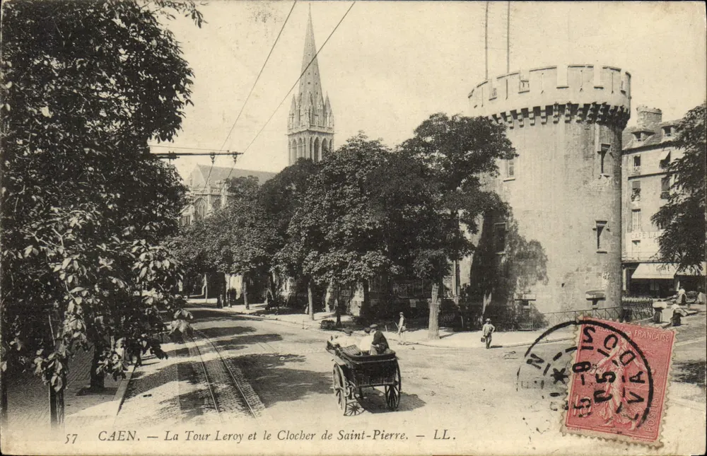 Caen — Die Leroy-Turm und der Turm der Kirche Saint-Pierre — LL. - Vorderseite