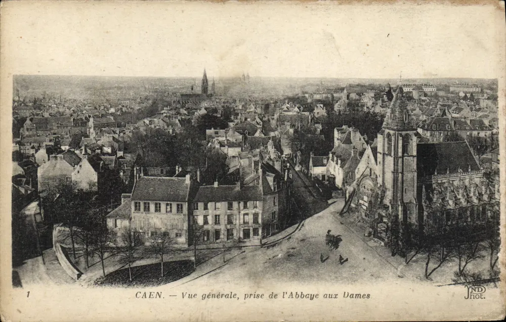 CAEN — Allgemeiner Blick, Blick auf das Kloster der Damen — ND Phot. - Vorderseite