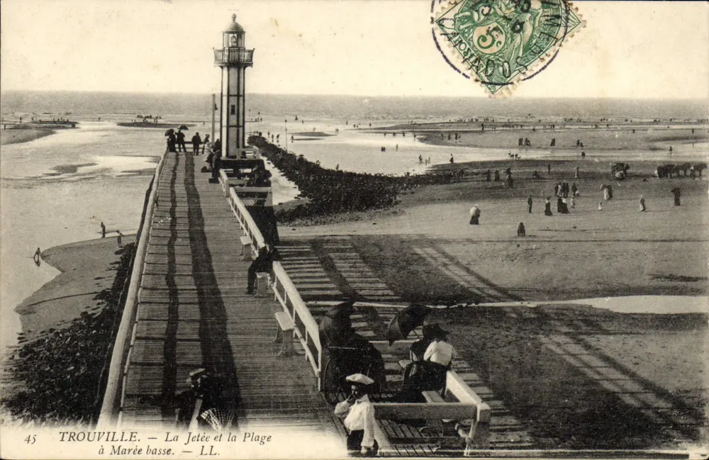 Trouville — A Ponte e a Praia com Maré Baixa — LL - Frente