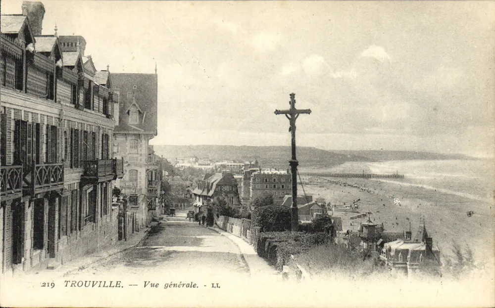 Trouville — Vista geral — LL, n° 219 - Frente
