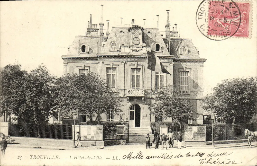Trouville — Das Rathaus — LL. Moelle amitiés de toutes deux Chérese - Vorderseite