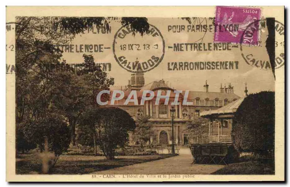 Caen - Das Rathaus und der öffentliche Garten — Verlag Carte - La Cigogne, n°88 - Vorderseite