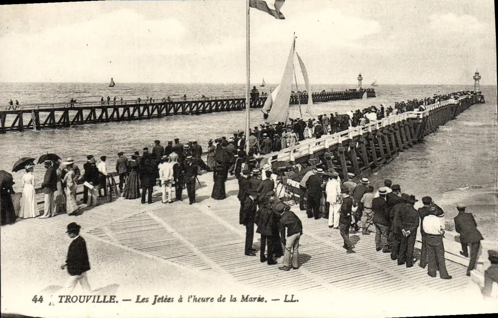 Trouville — Die Piers zur Gezeitenzeit — LL. - Vorderseite