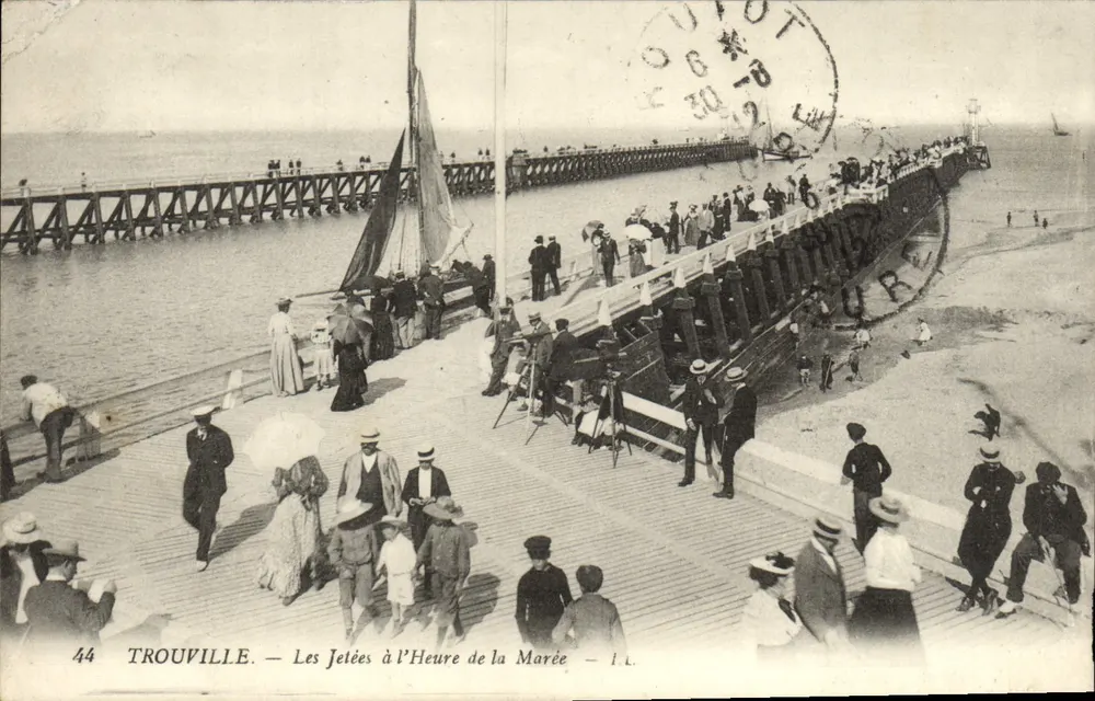 Trouville — Die Piers zur Ebbe — I.L. - Vorderseite