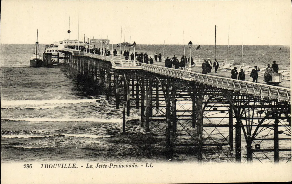 Trouville - A Ponte-Promenade - LL - Frente