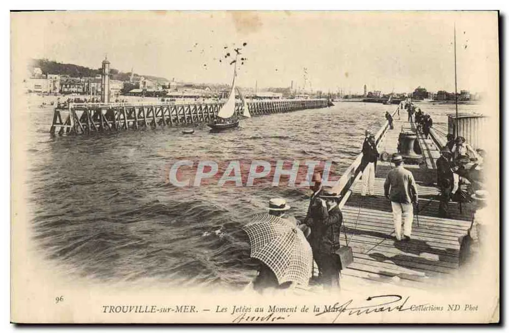 Trouville-sur-Mer — Die Piers zum Zeitpunkt der Flut — Girard, Collections ND Phot - Vorderseite